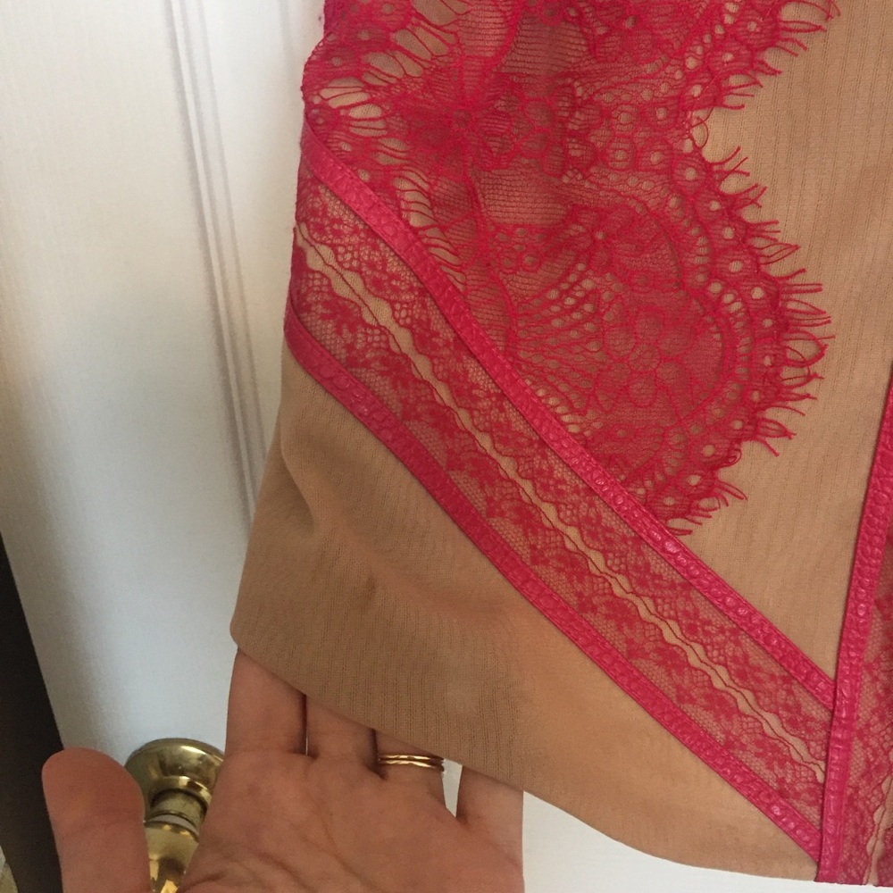 Three Floor lace pink mini dress - Picture 5 of 8